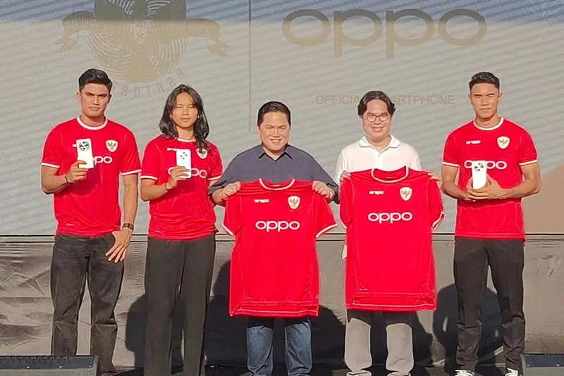 Foto: Kerja sama OPPO Indonesia dengan Timnas Indonesia (dok. OPPO Indonesia)