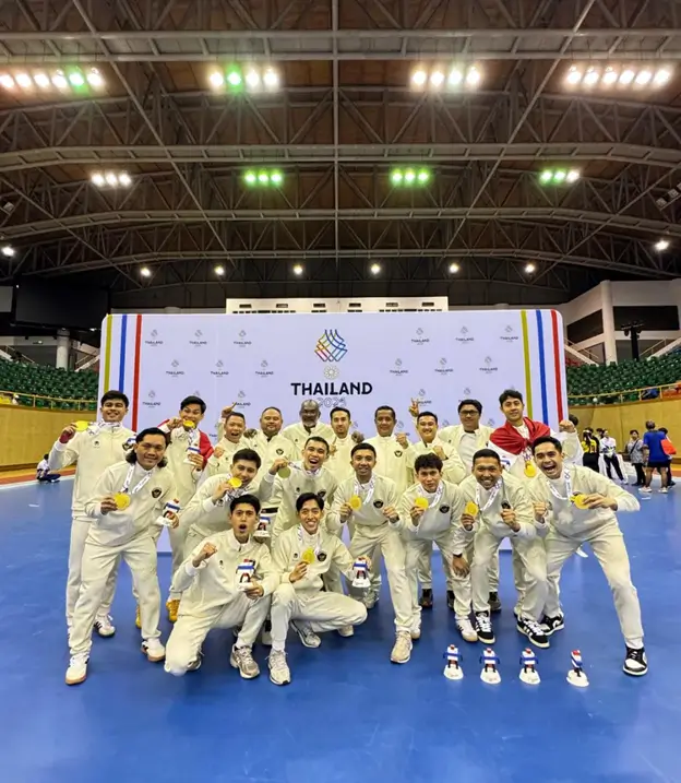 Adi Darmawan Anak Buruh Pabrik di Balik Medali Emas Timnas Hoki Indoor SEA Games 2025