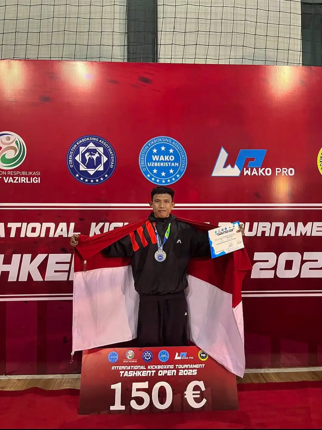 Bangkit dari Kehilangan Ini Kisah Riyan Jefri Hamonangan Lumbanbatu yang Raih Medali Emas SEA Games 2025