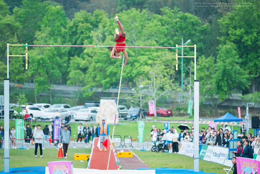 Akhiri Penantian 22 Tahun Diva Renatta Jayadi Sabet Medali Emas Lompat Galah Putri di SEA Games 2025