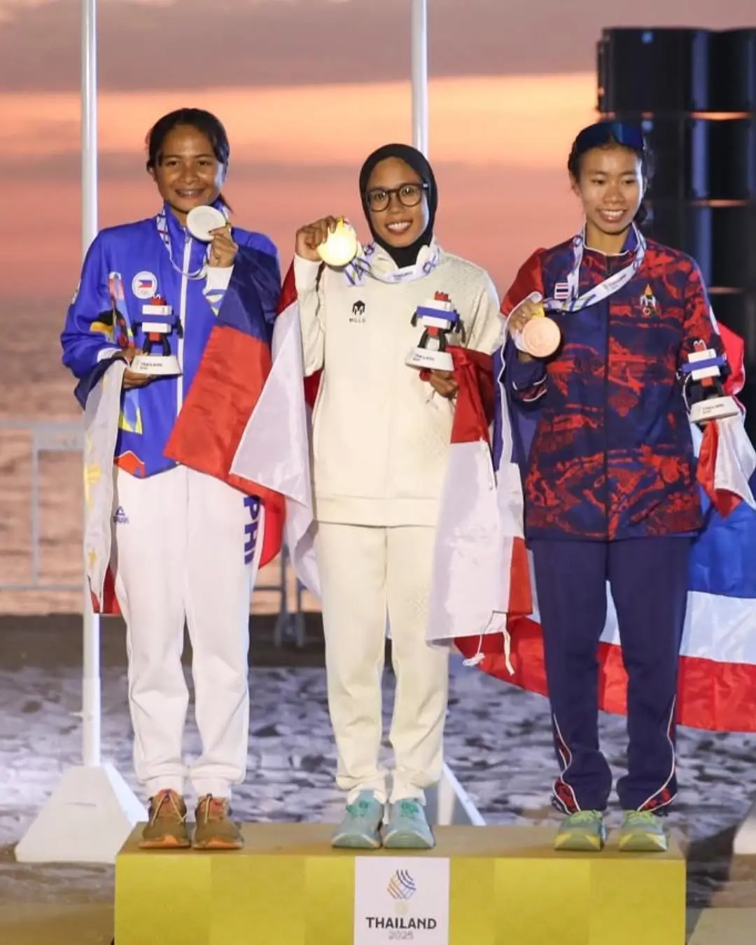 Tampilkan Performa Gemilang di Medan Berat  Dea Salsabila Putri Raih Medali Emas Modern Pentathlon di SEA Games 2025