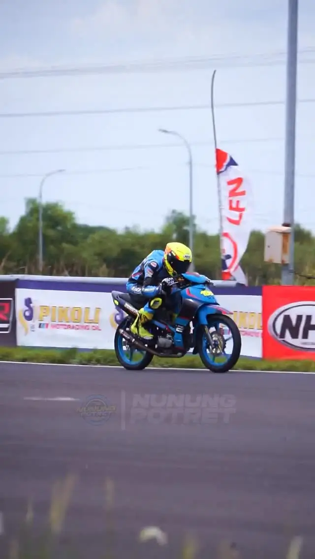 Innalillahi  Pembalap Motor Nasional Awhin Sanjaya Meninggal Dunia Setelah Kecelakaan Fatal di Final Sumatra Cup Prix